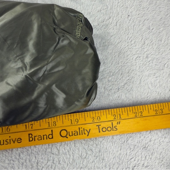 Patagonia NWT Women's Size Small Raven Rocks 75% Down 25% Feathers 28030 - Picture 11 of 13